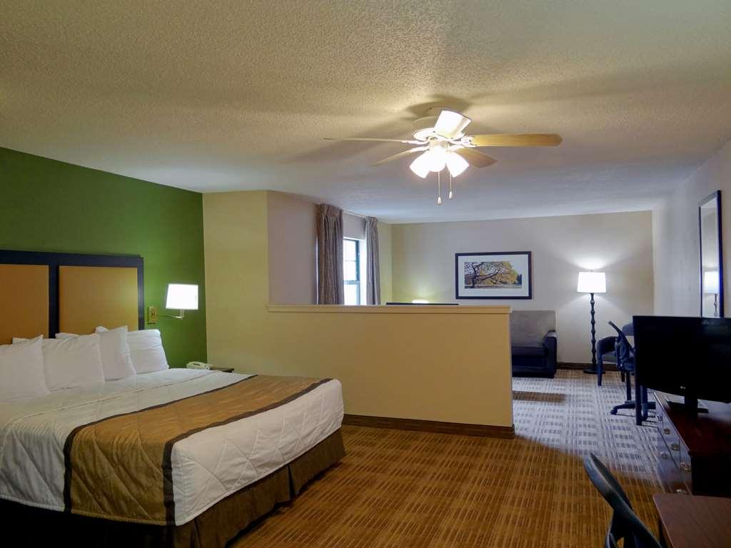 Extended Stay America Suites - Long Island - Bethpage Номер фото