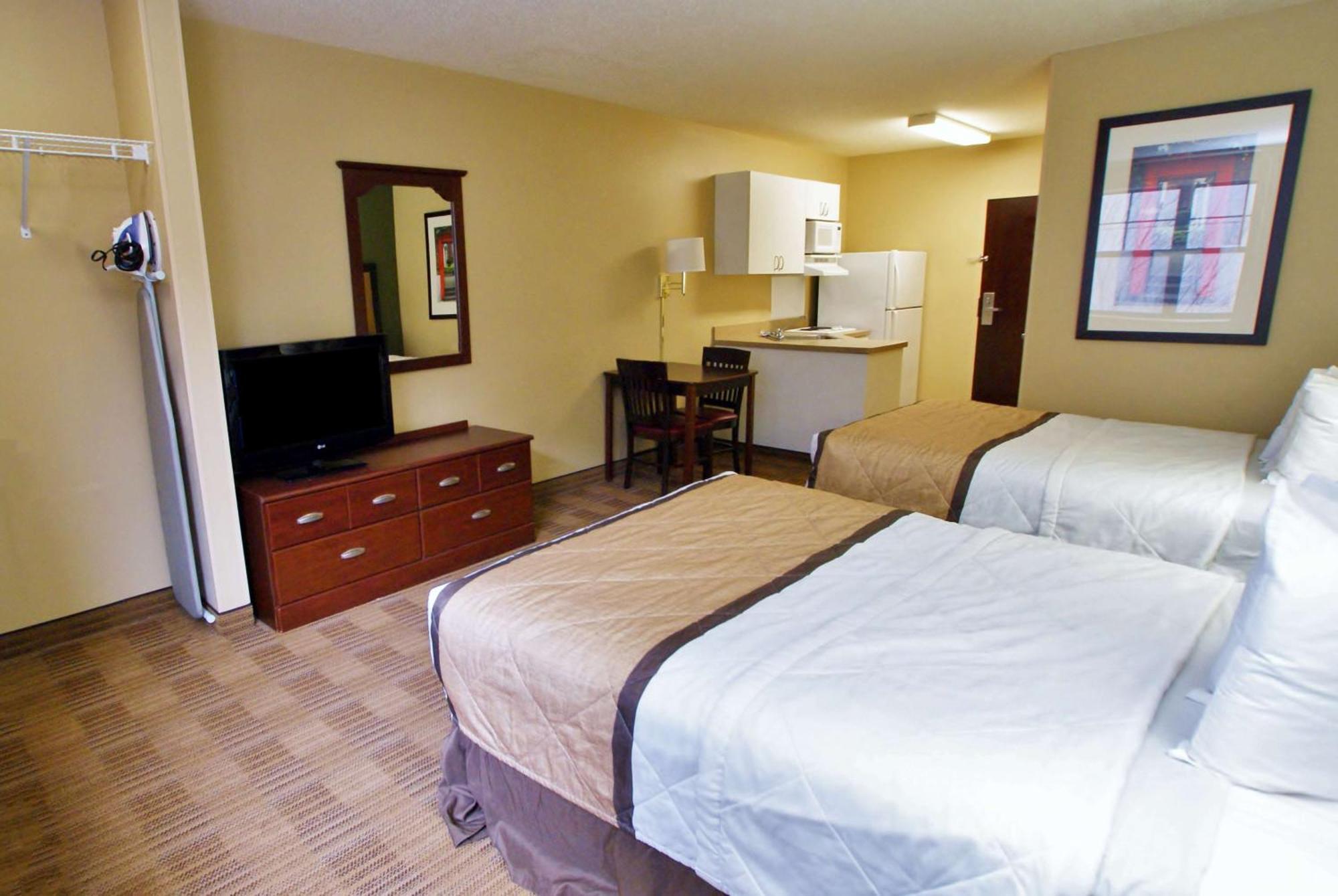 Extended Stay America Suites - Long Island - Bethpage Экстерьер фото